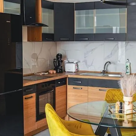 Stylish Seafront Spinola San Ġiljan