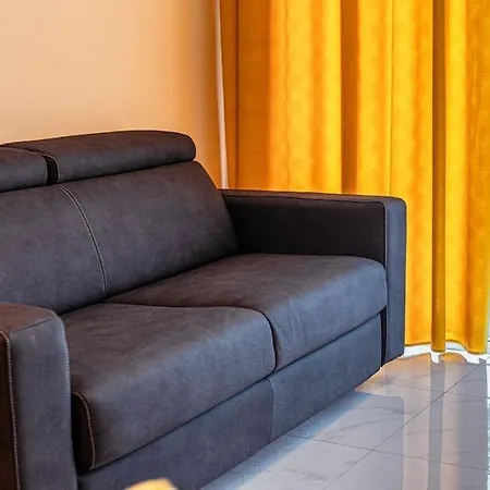 Stylish Seafront Spinola * Saint Julian's