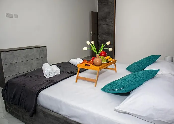 Stylish Seafront Spinola Saint Julian's